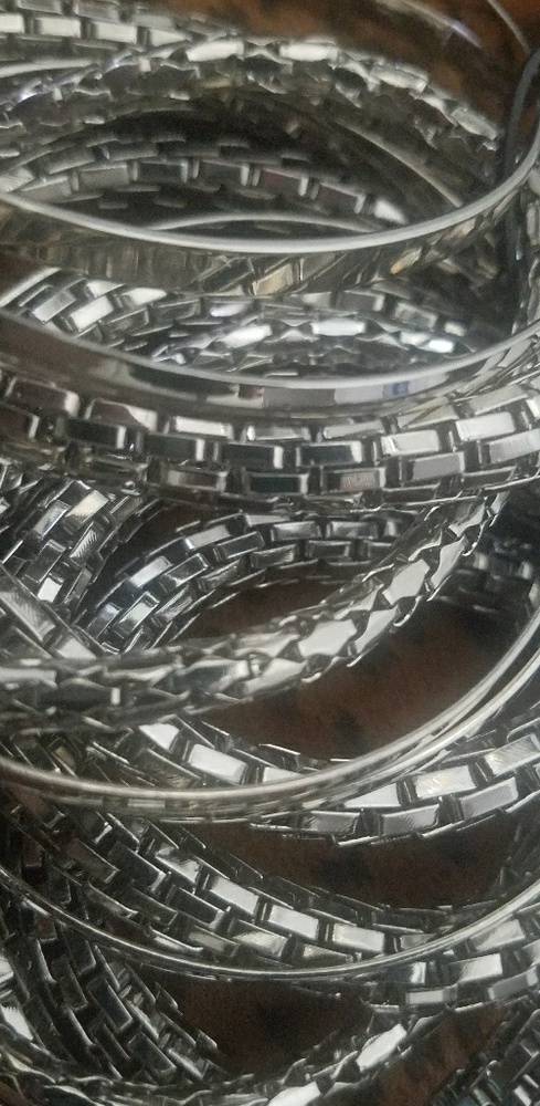 Bracelets - Picture 2 of 2